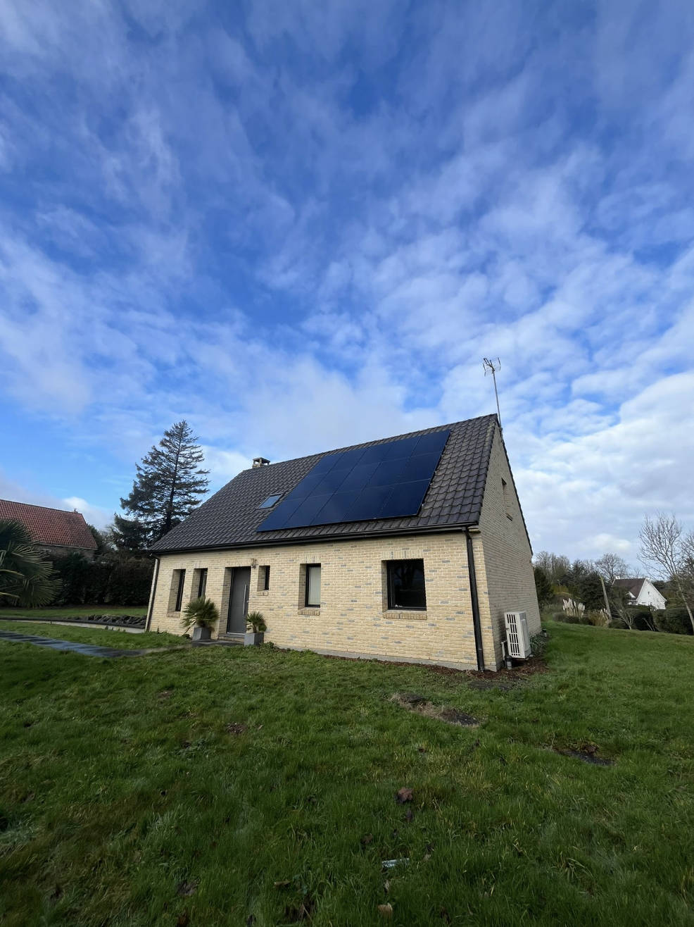 Installation residentielle photovoltaique dans les Hauts-de-France
