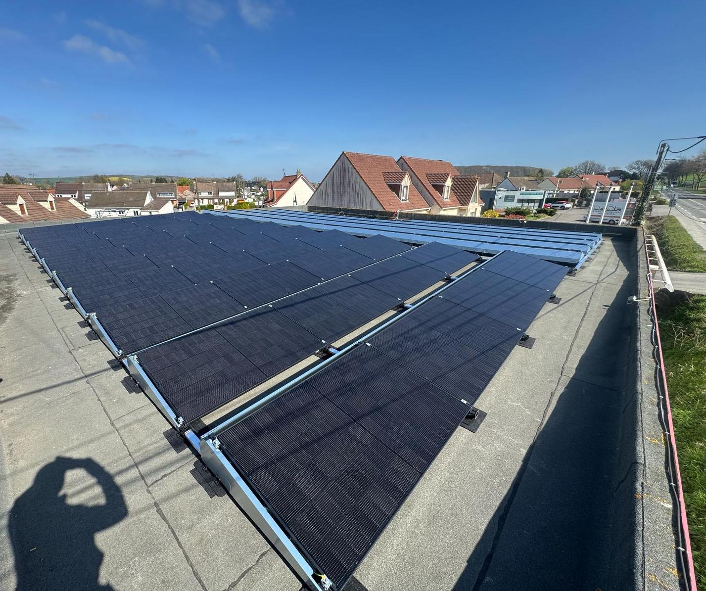 Installation photovoltaique professionnelle realisee par Lumelio